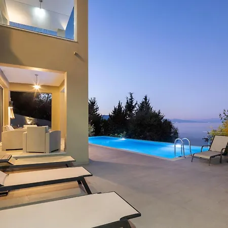 Azur By Vintage Travel * Mpoukaris