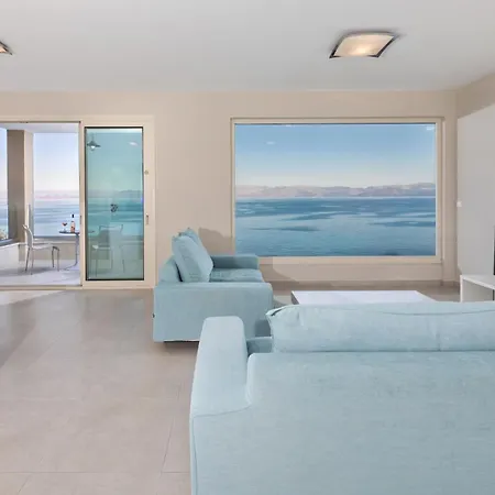 Vila Azur By Vintage Travel *