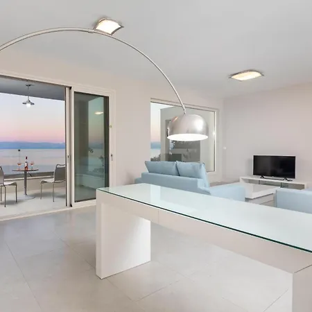 Villa Azur Mpoukaris